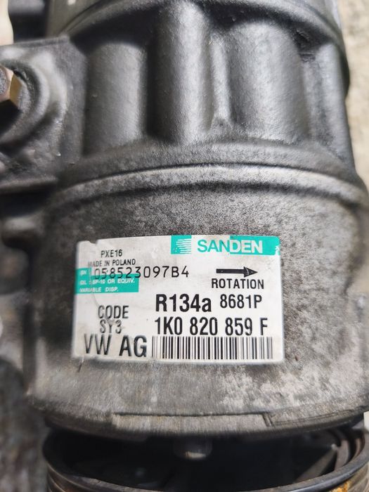 Compresor AC VW Golf 5 Octavia 2 Leon 2 Passat B6 1K0820859F