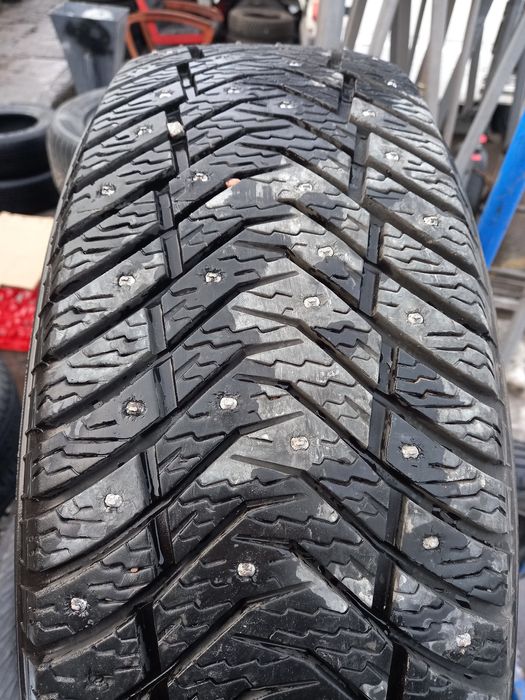 Зимли YOKOHAMA 180$ ком 4шт на Малибо. Треккир, Ки, и других авто