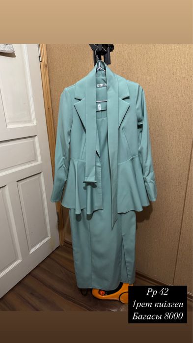 Продам платье , размер 42-44