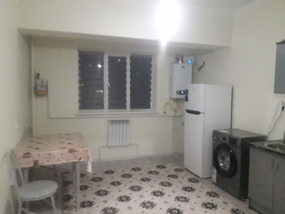 Фаргона шахар хокимят олдида Янги курилган Дом