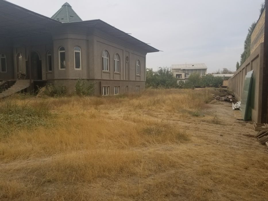 Дом ипакчилик 15 сот.