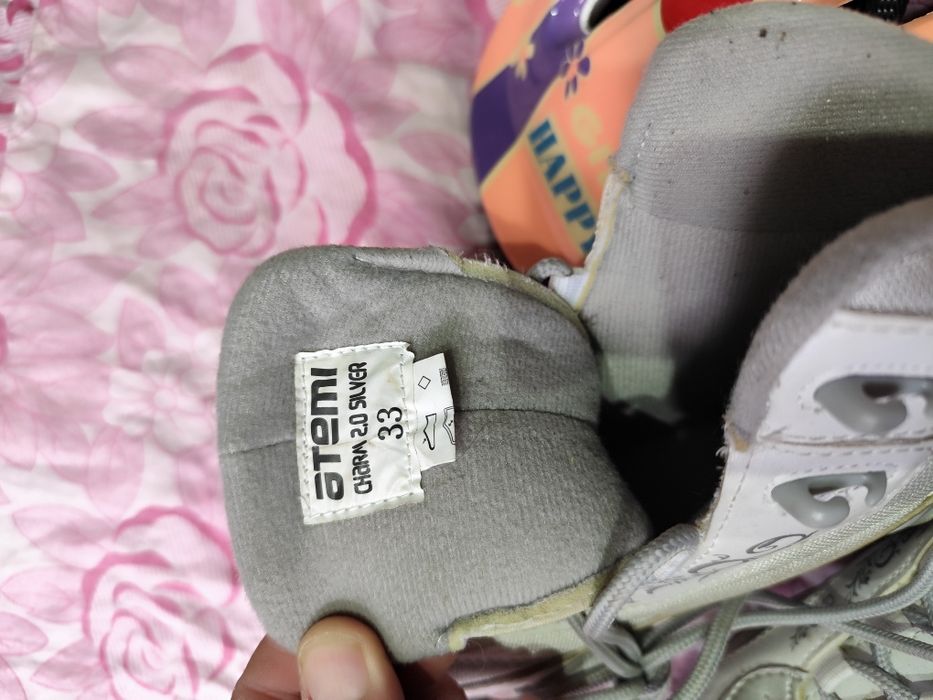 Фигурные и роликовые коньки