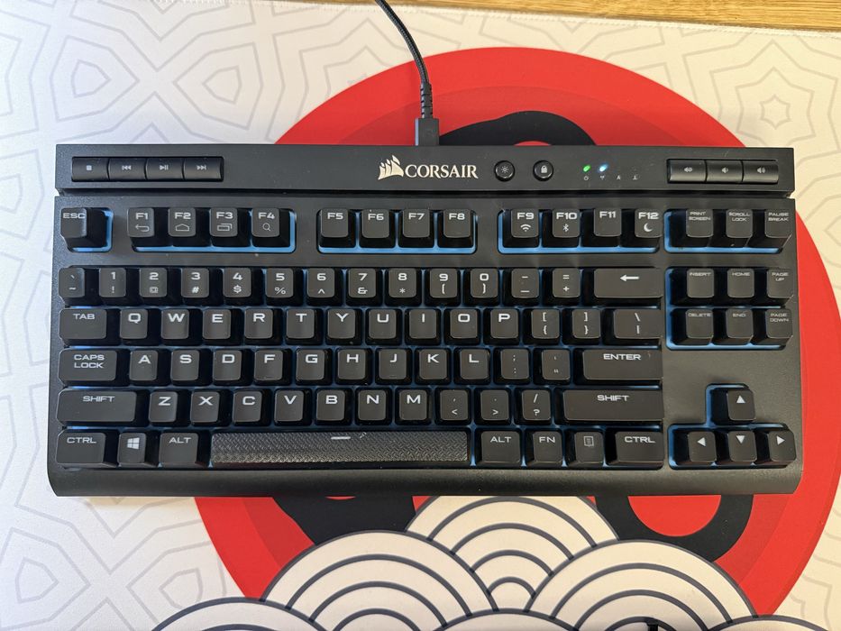 Tastatura mecanica Corsair K73 wireless, gaming, iluminata
