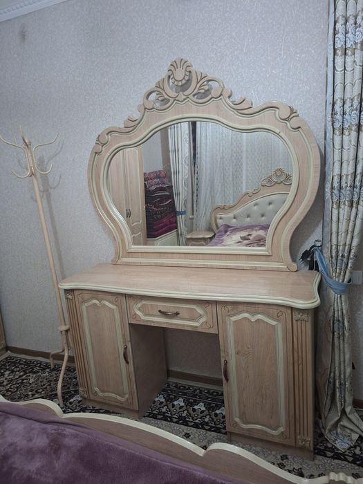 Продается спальная мебель