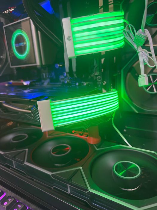 Extensie cabluri PLACA VIDEO (GPU) iluminare RGB . Cover