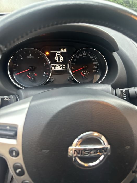 Nissan qashqai 2.0 4x4