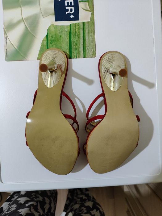 Босоножки 38 размер