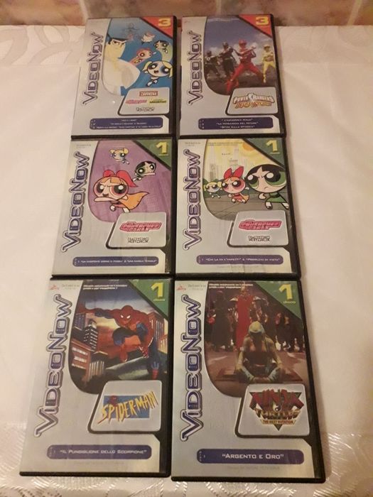 VideoNow Color Personal Video Player produs de Tiger  Electronics