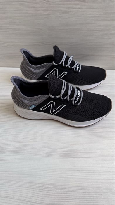 Оригинал New Balance Fresh Foam ROAV, размер 42
