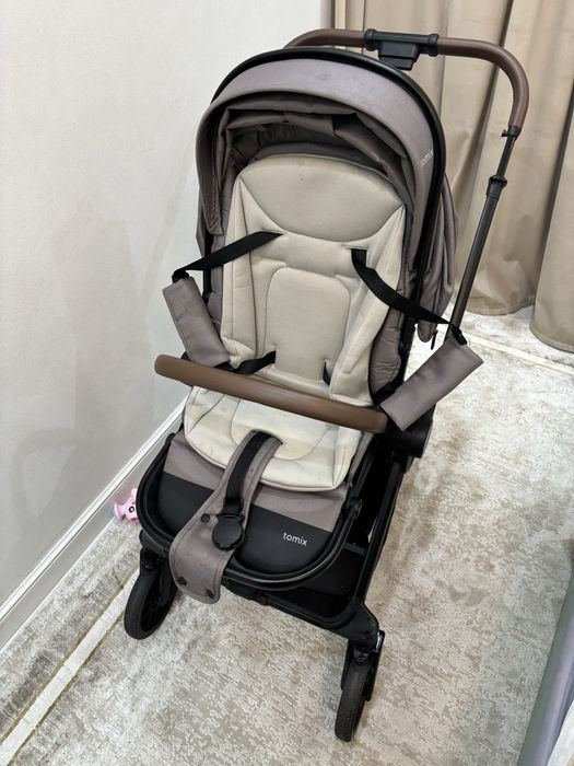 Коляска tomix прогулочная с люлкой