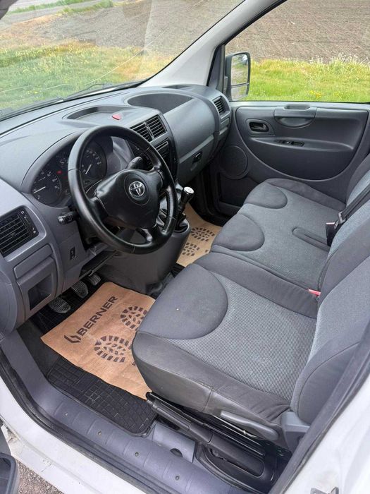 vand TOYOTA proace