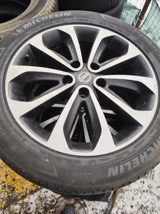 Vând jante Nissan Qashqai 18r