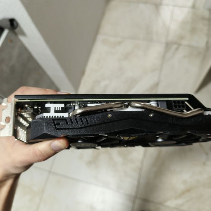 Новая видеокарта Rx 580 8Гб