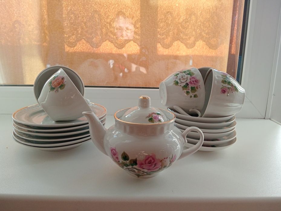 Продается чайный сервиз