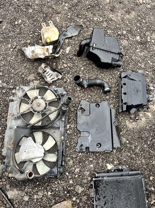 Toyota Rav4 na chasti 2.0 d4d 116ks Тойота Рав4 2.0 дизел на части