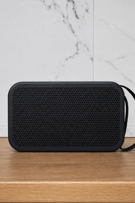 Портивную Bluetooth колонку продам