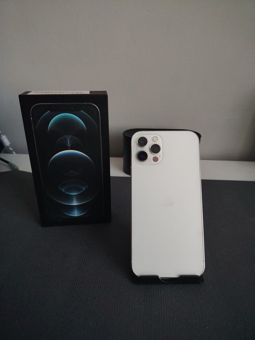 iPhone 12 pro 256gb silver