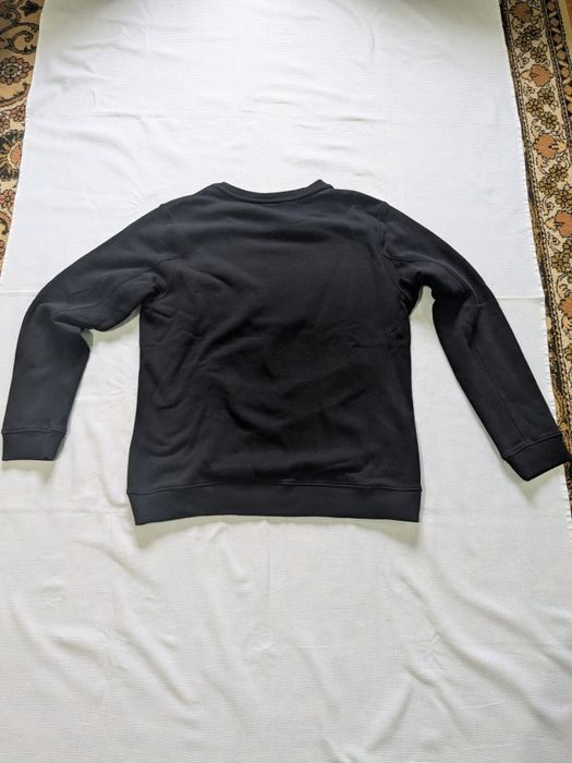 L. Nou. Bluză decor blăniță.