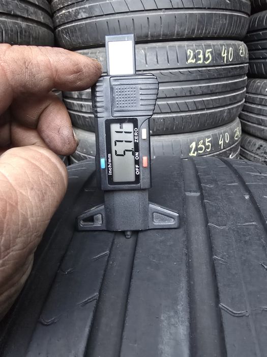 2 Anvelope Vară Pirelli P Zero 255/35 ZR20  DOT 4223.