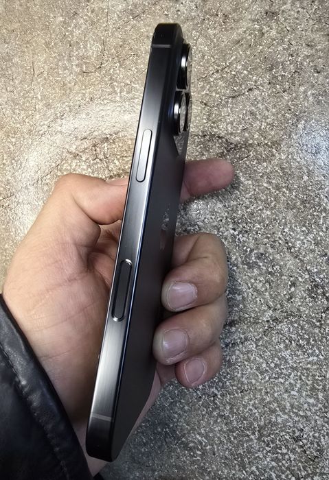 iPhone 16 Pro  256 gb LL/A