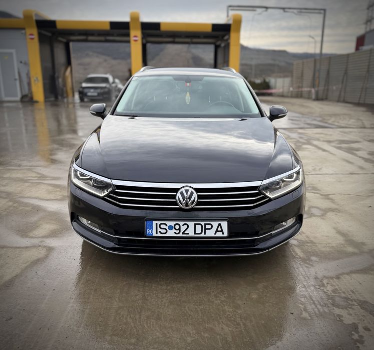 Volkswagen Passat B8 Highline 2.0 TDI  150CP DSG-Bord Digital- Webasto