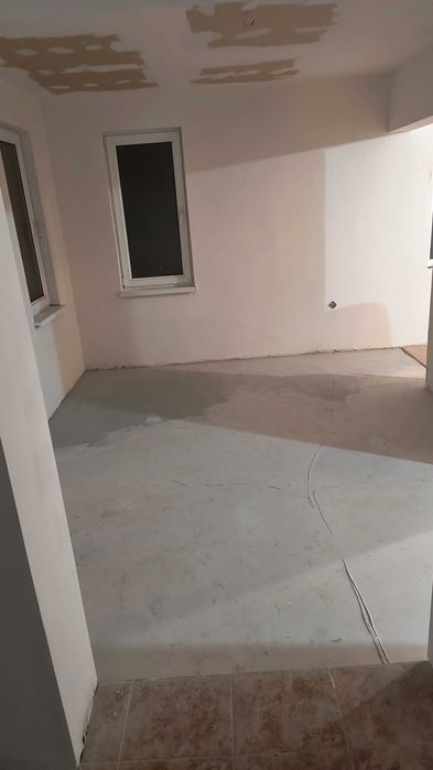 Продава се Четиристаен апартамент в с. Стражица, Област Добрич - 125 кв.м за 196 €/кв.м - Снимка #3