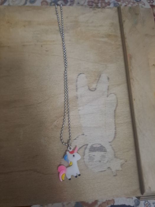 Деревянный прочный ящик