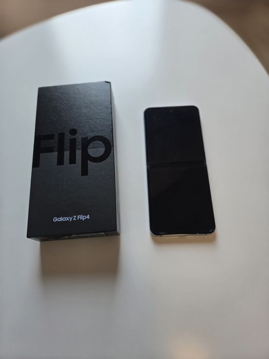 Samsung Flip 4, 128gb, Blue