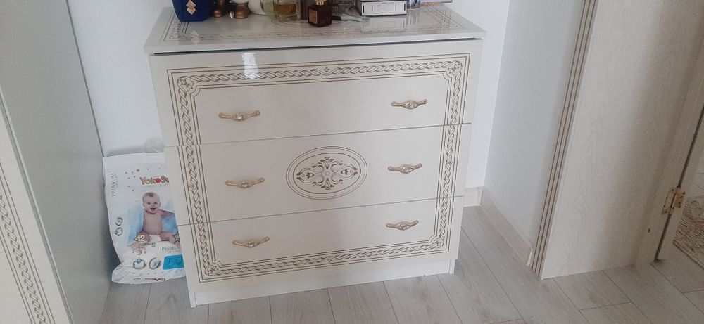 Мебел для спалний