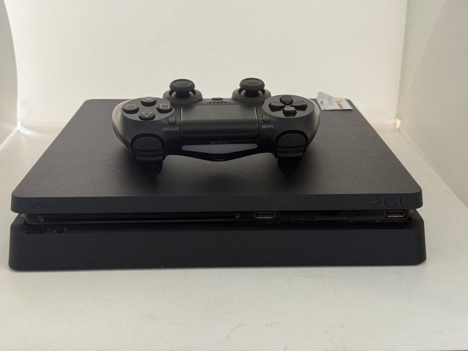 Consola Sony Playstation 4 Slim (PS4), 500 GB, Neagra -A-