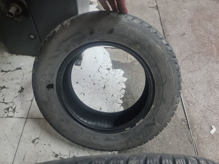 Продам зимние шины