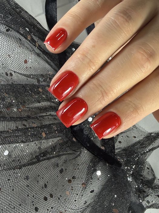 Приглашаю на маникюр/педикюр