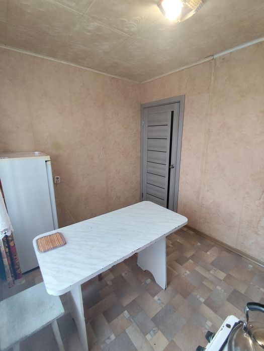 Продаётся 1 комн район 11 школы