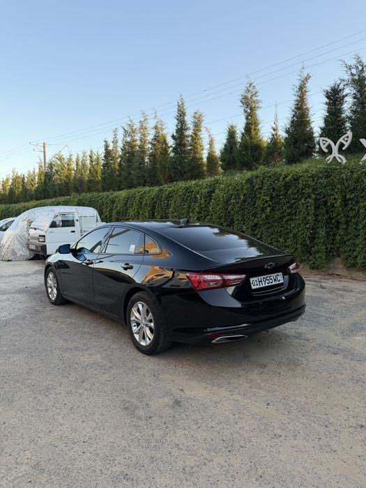 Malibu 2 Premier yili 2022 black qilib xl ga oʻxshatilgan