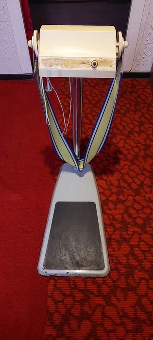 Вибротренажер бытовой