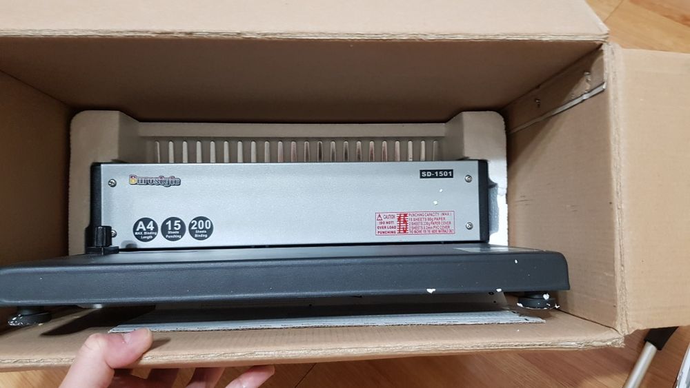 Переплетчик- брошюратор для книг