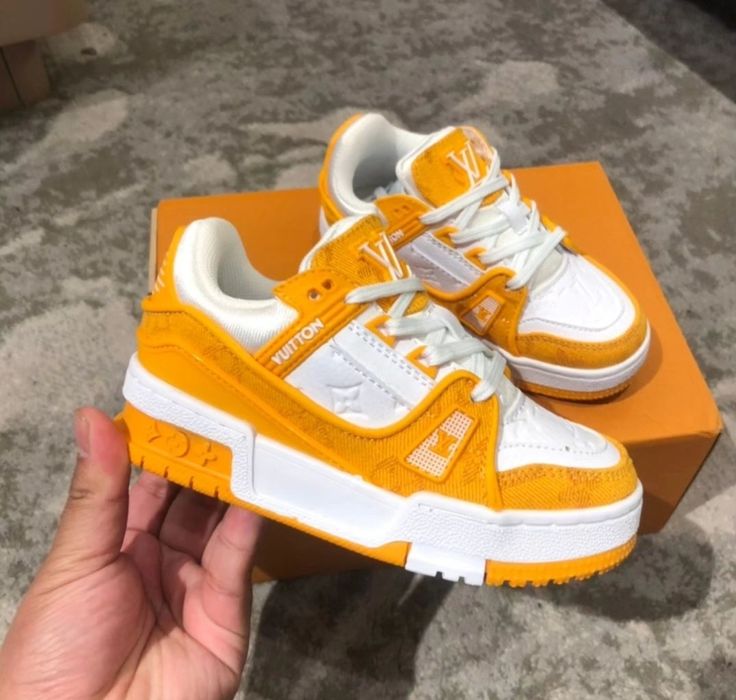 Adidasi LouisVuitton Copii 26.32