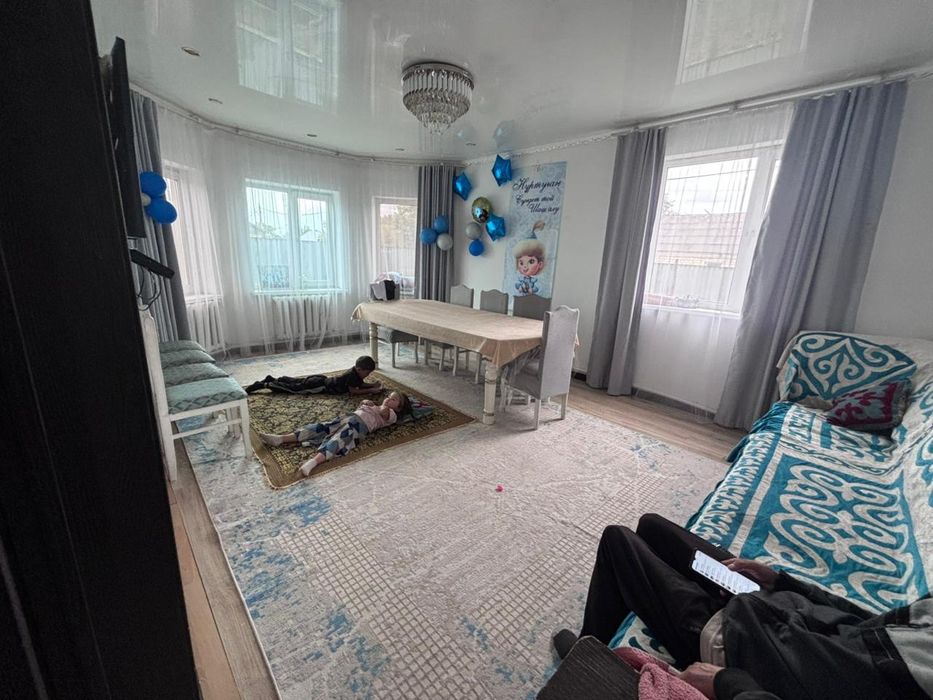 Коттедж үй сатамыз