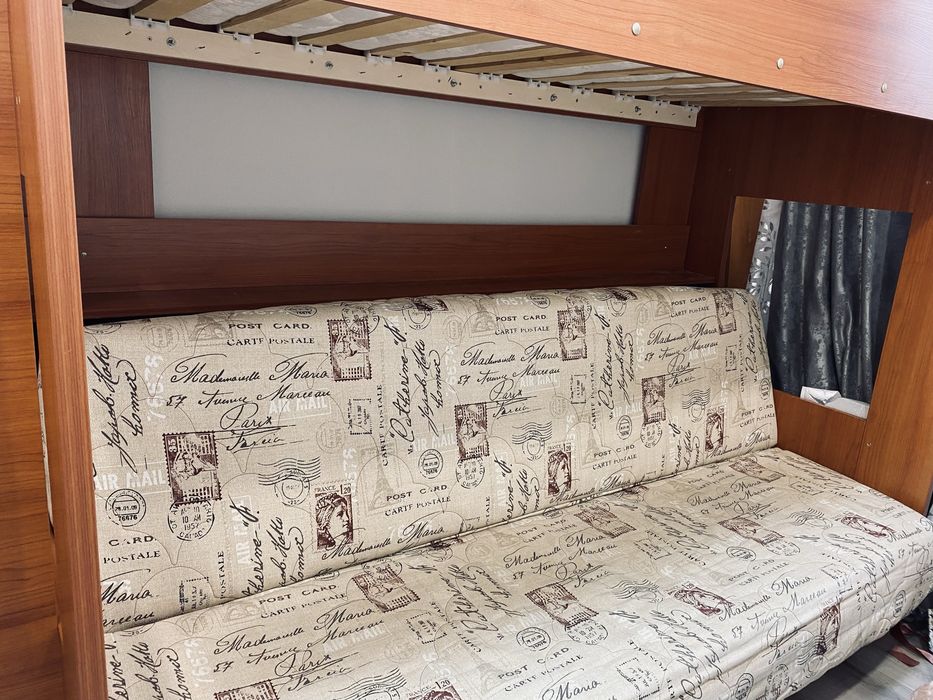 Кровать двухярусная