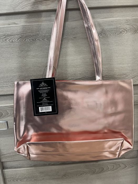 Дамска чанта Paris Hilton - нова