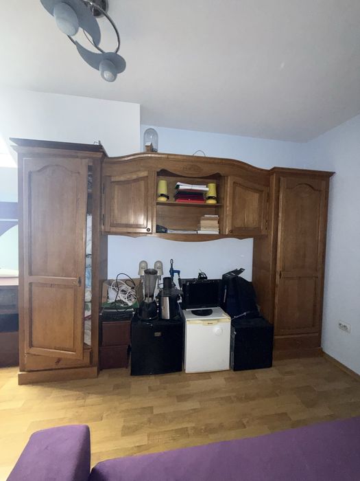 Mobila de lemn pt sufragerie sau dormitor