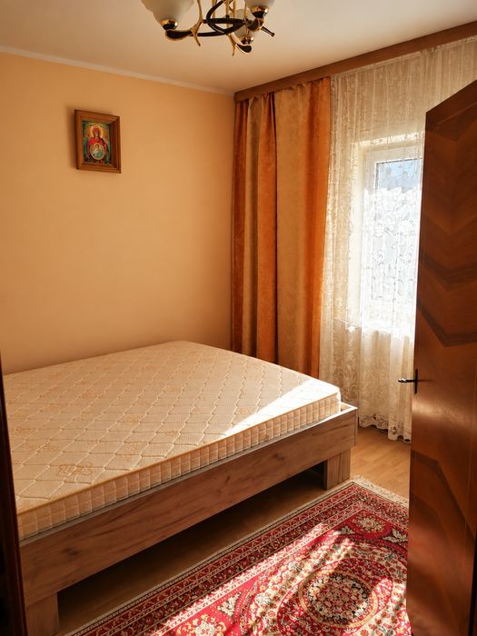 Vand apartament 3 camere Orizont