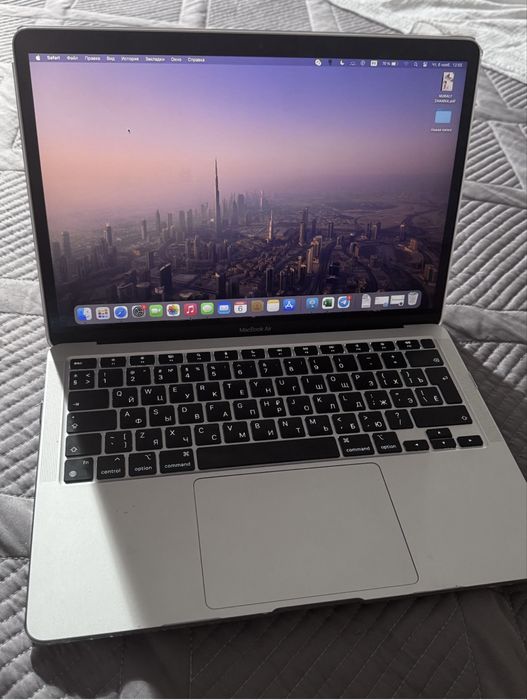 Продам MacBook Air M1