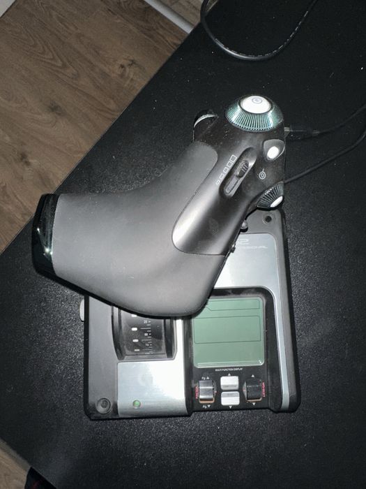 Logitech G X52 Pro Flight Control System - HOTAS + Throttle Control with LCD Display