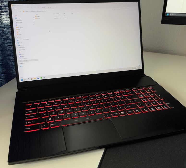 Laptop MSI GF75 Thin 9SD, i5-9300H, 8GB RAM, SSD 500GB,Nvidia GTX 1660 Ti 6GB Windows 11 Pro