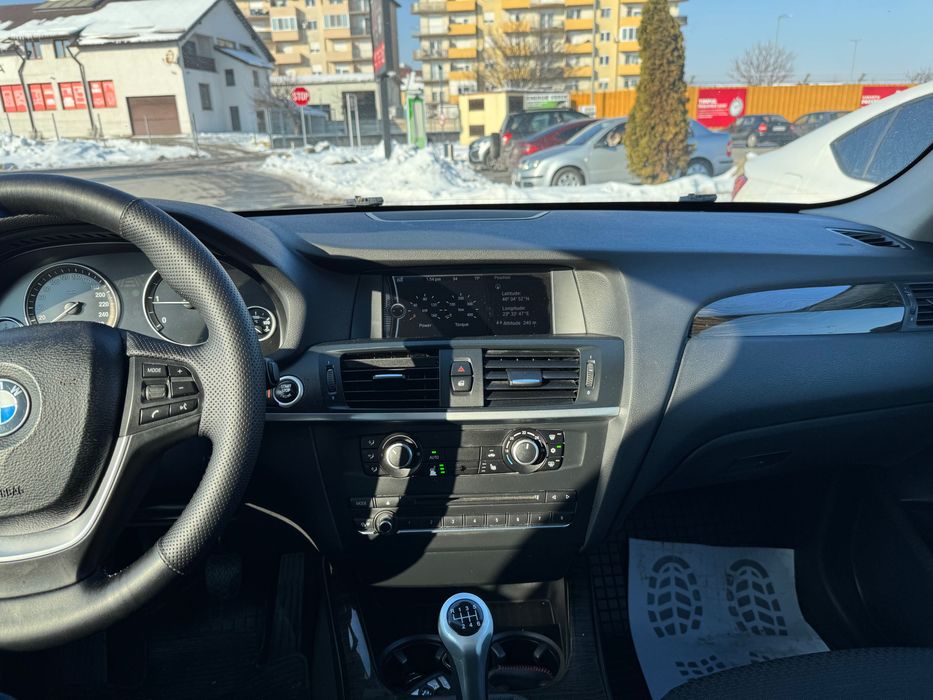 Vând BMW X3 2012