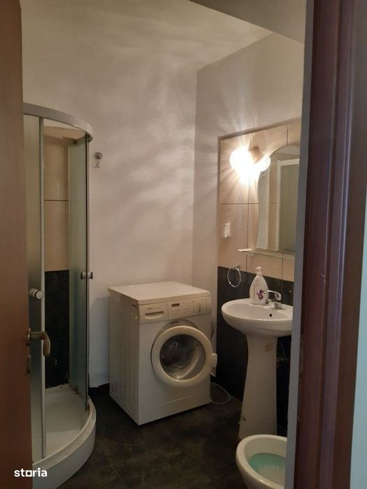 Gorjului/Metrou-Apartament 2 camere decomandat
