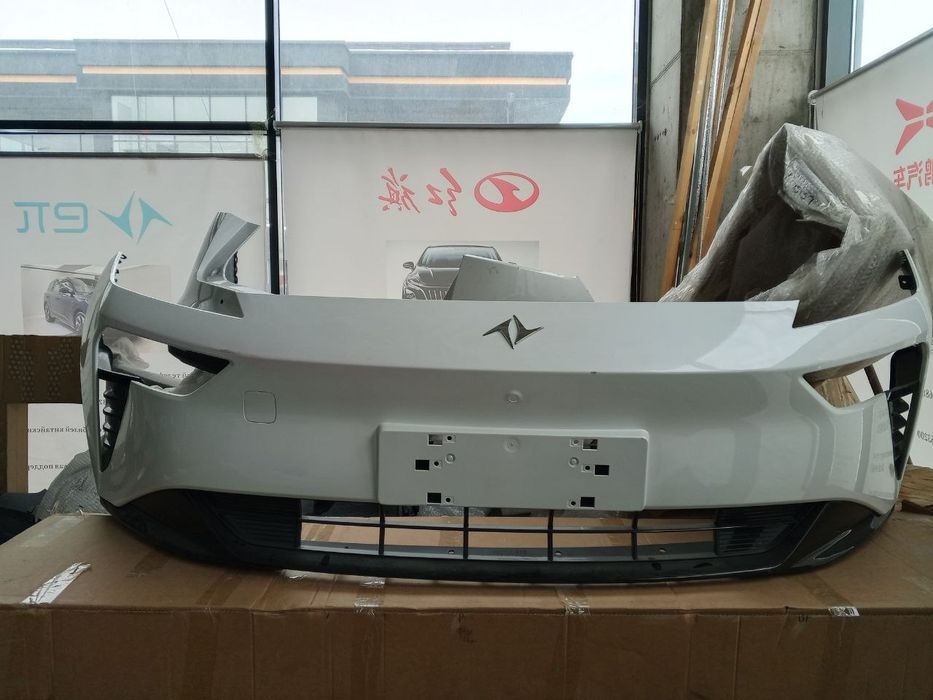 Old bamper sbor Dongfeng EP 008. Передний бампер в сборе Dongfeng 008