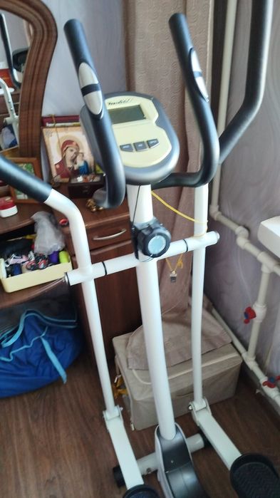 Продам велотренажер