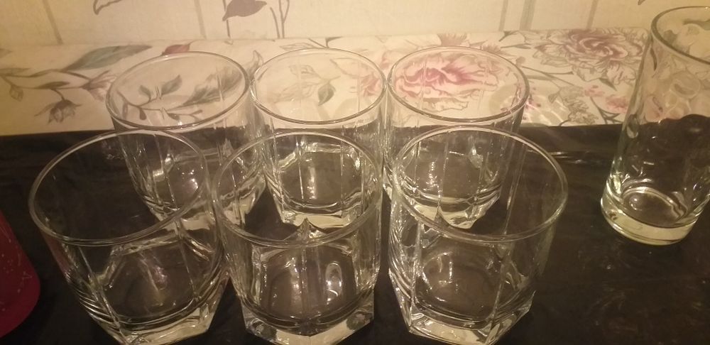 Стаканы разные мкр восток